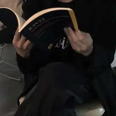 ins高质量部位男头