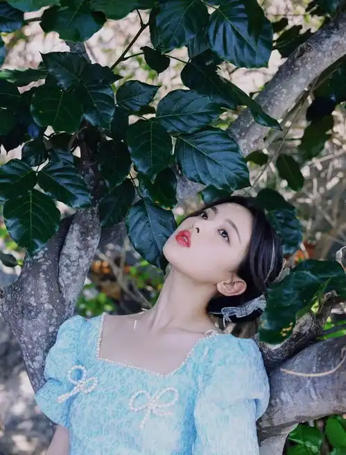 漫画少女杨超越,全网都在求她的元气妆容