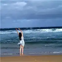 女生欧美头像高冷霸气微信头像