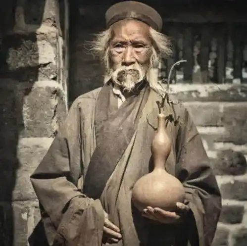 茅山道士抗日有多惨烈杀鬼子牺牲无数,为抗日自愿焚毁千年道观