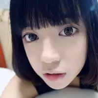 悲伤在蔓延qq白色唯美头像