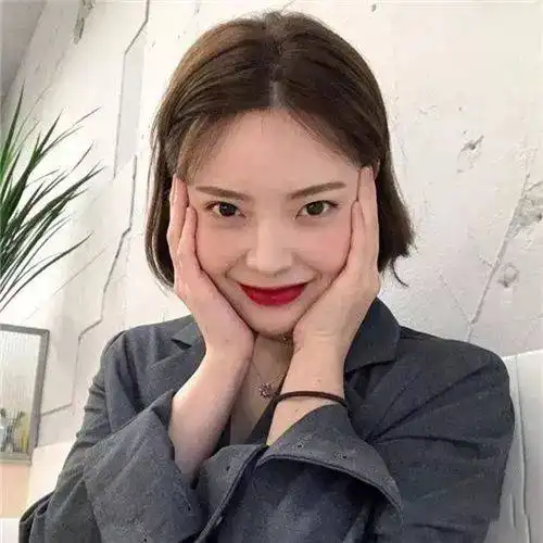 2022年流行的女生短发发型设计搭配图片,你看上哪一款