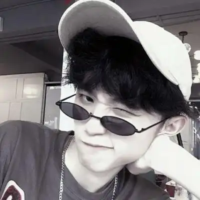 黑白男生头像高冷气质爷的气质万人敬仰