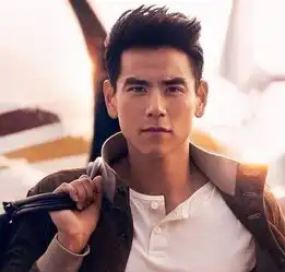 你认为吴彦祖与彭于晏谁更有男人范