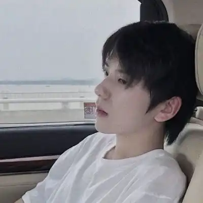 优质清新男头后来遇见他,陪我春秋冬夏