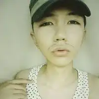 个性气质冷漠伤感头像男