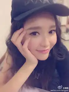 求张女的图片做头像用的谢谢