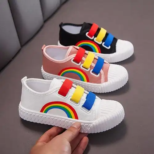 儿童彩虹帆布鞋男童女童2020新款网红防滑透气板鞋中大童小白鞋