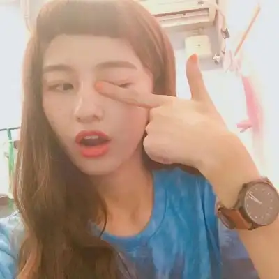 蓝色系女头,本月强推蓝色控女生头像喜欢拿走