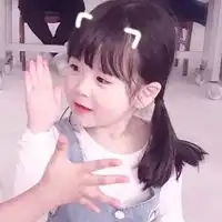 情侣头像一左一右小孩小孩子情侣头像一左一右很可爱