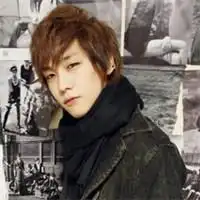 给我个嘴角带这淡笑的个性qq男头像