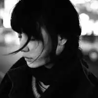 非主流女生黑白头像黑白唯美伤感女生图片