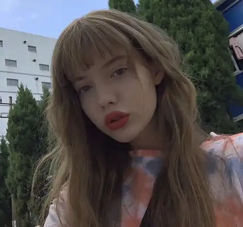 不用刻意的去合群有趣的人会互相吸引头像高清