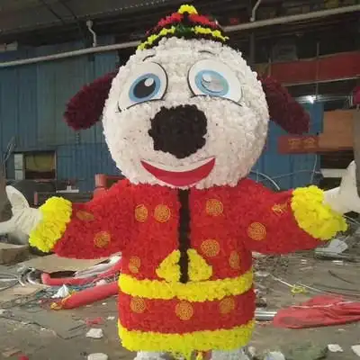 小蜜蜂小狗狗等等各种小动物绢花造型美不胜收成都绢花雕塑厂家直销