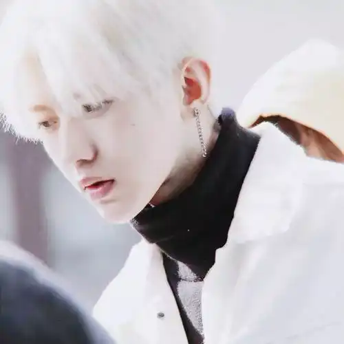 男生头像你说是宇宙的缩影