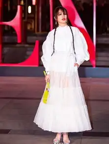 舒淇马尾辫白色裙子造型少女感十足仙气飘飘