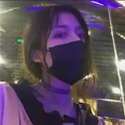 微信好看唯美意境女生头像2018快乐只是表情与快乐无关