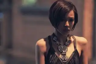 珠宝搭配的好,短发女孩照样可以活的性感与可爱,一道独特的风景