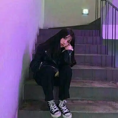 紫色系霸气女头像韩版霸气范高清qq头像