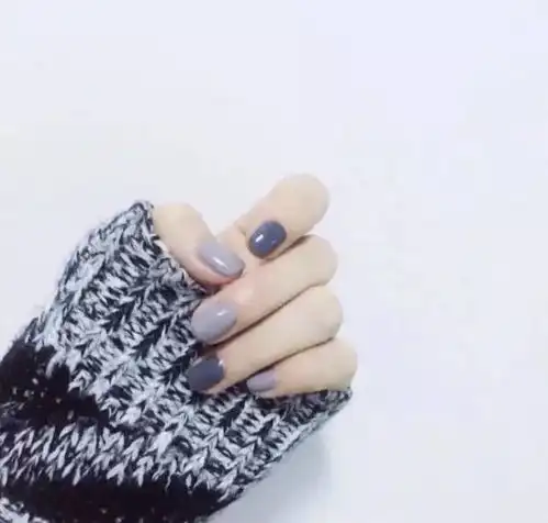 夏季新宠简约清新系美甲大放送