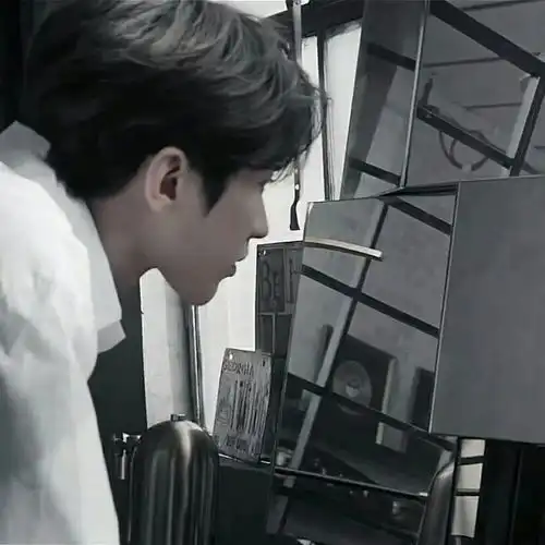 又甜又撩人的明星头像