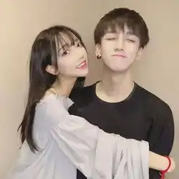 卢洋洋韩系照片情侣头像
