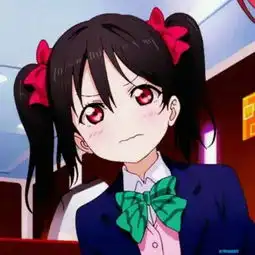 请问有没有这张图的情侣头像