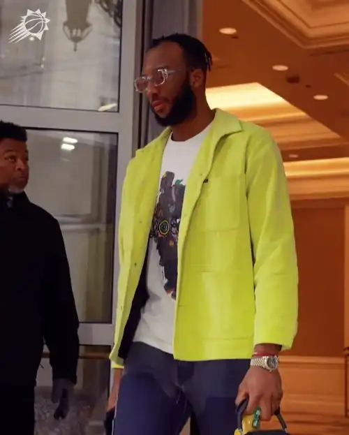 布克黑墨镜短衬衫白打底潮男范儿十足kd黑色系气场全开