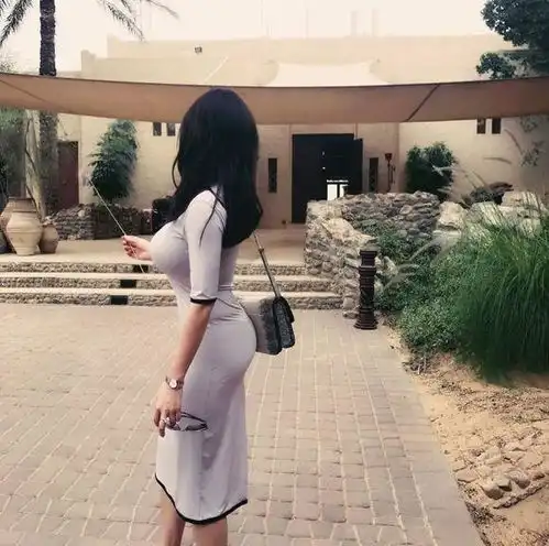 今天被刷屏的蒋聘婷到底是谁蹭刘强东热度