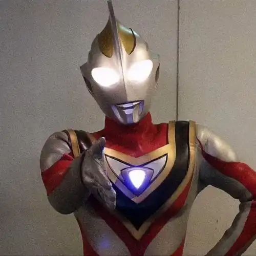 个性背景图,你相信奥特曼真的存在吗