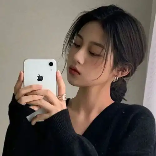 情感文案丨拽拽却不失礼貌的短句