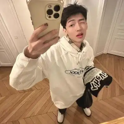 2023最新高清帅气真人男生头像