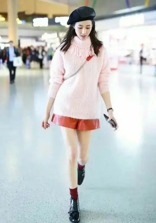 不管你有没有脖子,高领毛衣就是这样舒适又时尚,它就是这样霸道