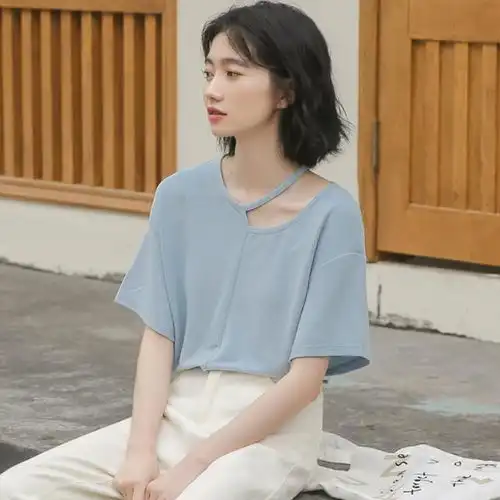 简约小清新女生穿搭,干净利落又甜美,轻松变身甜美小仙女