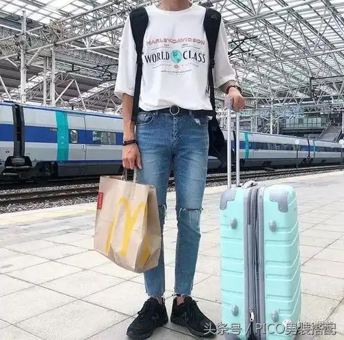 韩系早秋男装的搭配美学,冲突美的矛盾与平衡