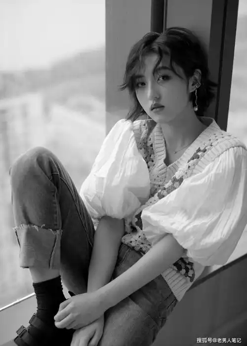 国民妹妹张子枫变身姐姐需要几个步骤