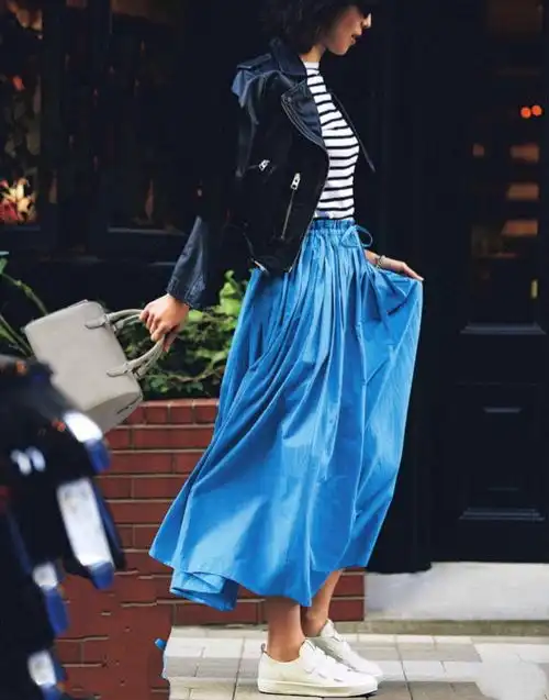 这位日系博主太会穿,蓝色系穿出温柔高级感,这气质我给满分