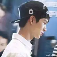 王源头像帅气背影图片王源背影帅气大图头像