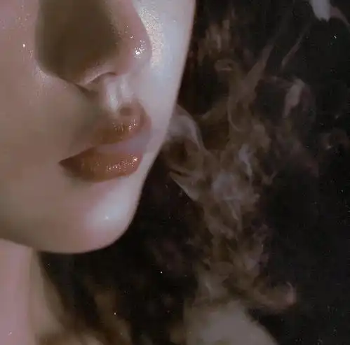 心心念念的朋友圈背景图