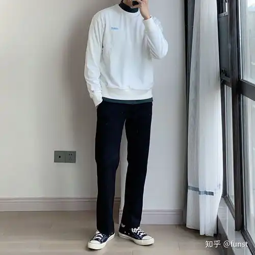 不花一分钱,也能从优衣库学到的,男生秋季高级神仙颜色搭配