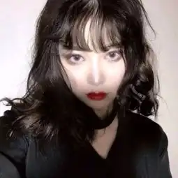 抖音黑色系头像新娘