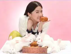 贡米化身甜美版嫦娥中秋与小白兔庆团圆