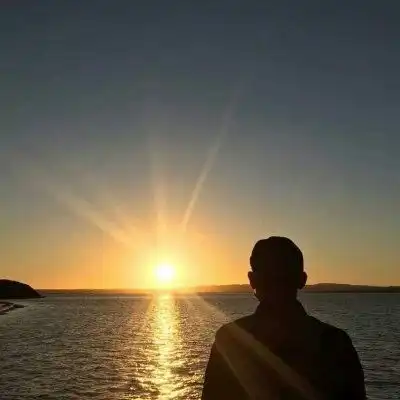 男生日落头像黑系