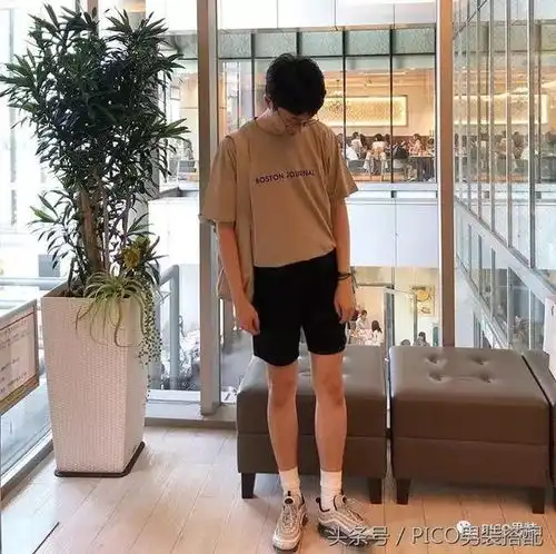 韩系早秋男装的搭配美学,冲突美的矛盾与平衡