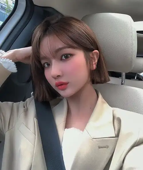 自带女神气质的韩系小短发,修颜又减龄