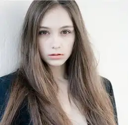 眼角下面长斑是什么原因