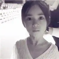 萝莉真人头像,这世界都是幸福和快乐的