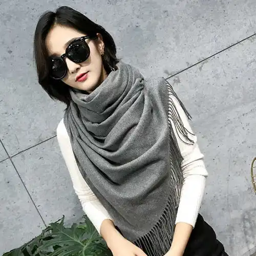 新品2019特卖用分割秋冬季新款加长加厚纯色围巾复古流苏围巾