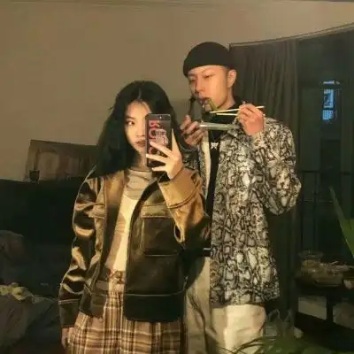 情侣头像照片真人藏族