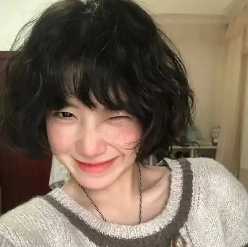 头像女韩系氛围感女头
